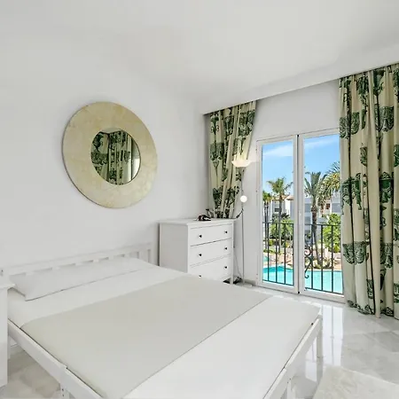 Διαμέρισμα Amazing Views, Chic Duplex Εστεπόνα
