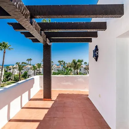 Amazing Views, Chic Duplex